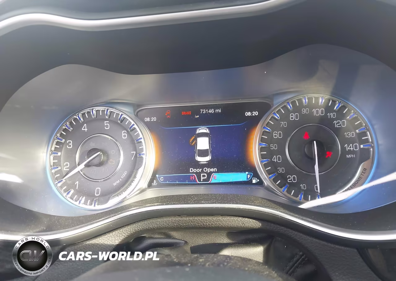 2015 Chrysler 200 C VIN:1C3CCCCB5FN619034 - 7