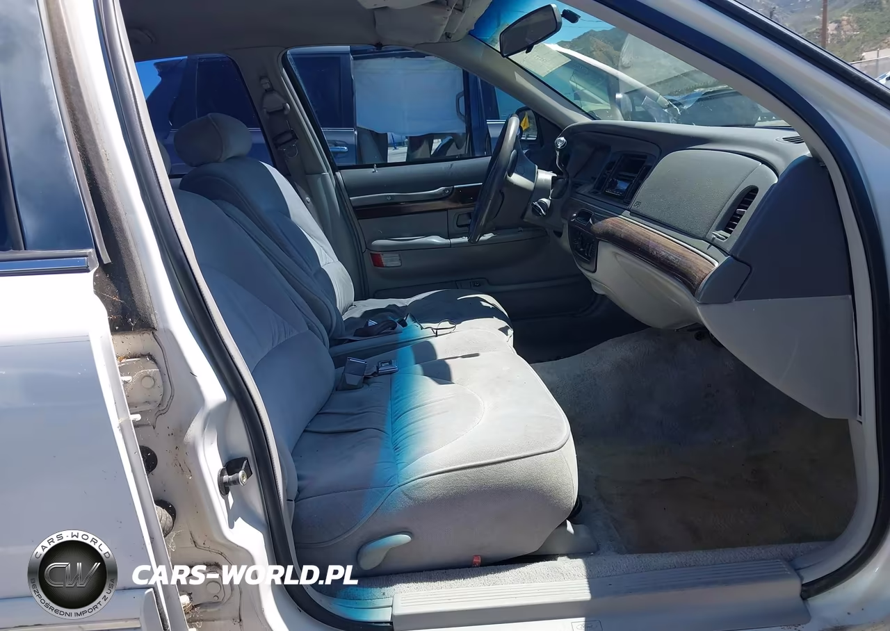 1996 Mercury Grand Marquis Ls-Bayshore VIN:2MELM75W0TX644657 - 5