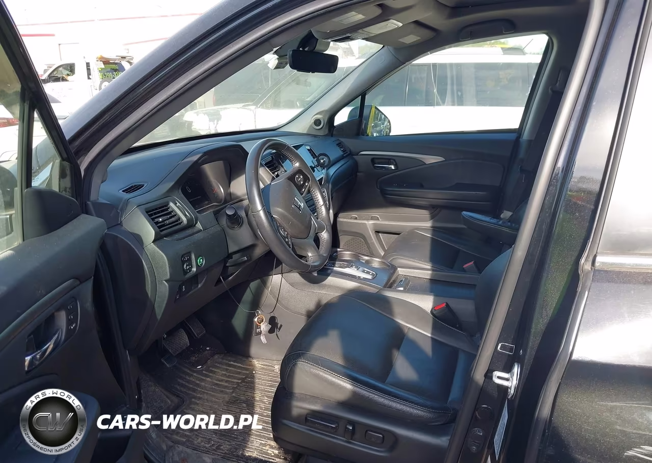 2021 Honda Pilot Awd Special Edition VIN:5FNYF6H26MB069633 - 5
