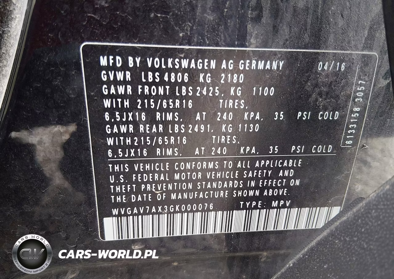 2016 Volkswagen Tiguan S VIN:WVGAV7AX3GK000076 - 9