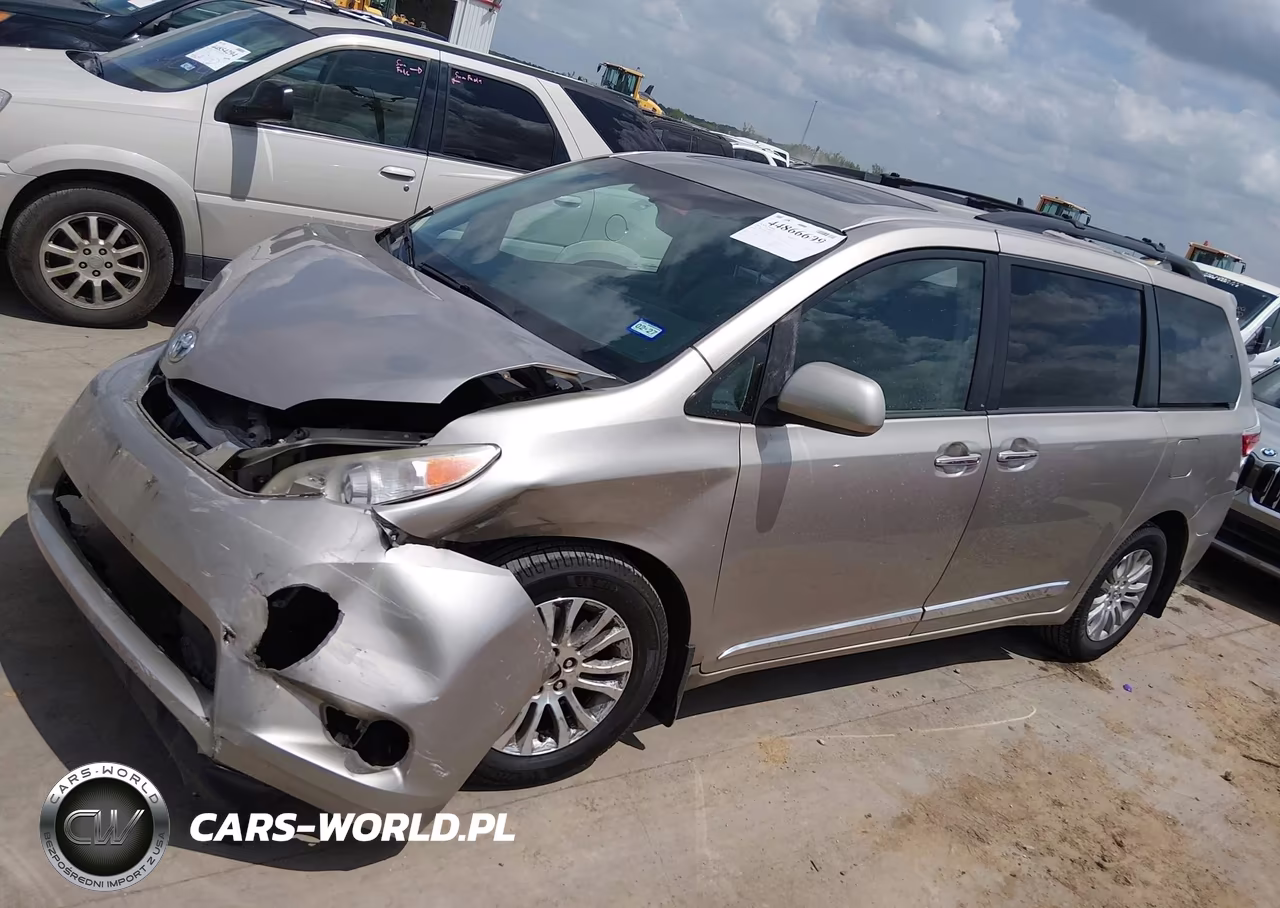 2015 Toyota Sienna Xle 8 Passenger VIN:5TDYK3DC3FS685880 - 14