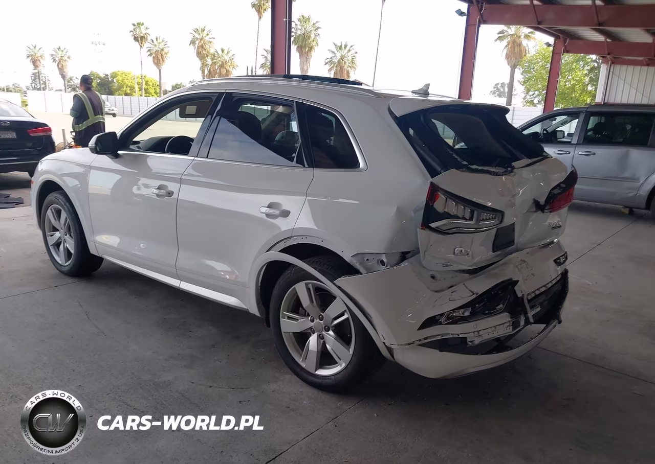 2018 Audi Q5 2.0T Premium-2.0T Tech Premium VIN:WA1BNAFY5J2020726 - 3