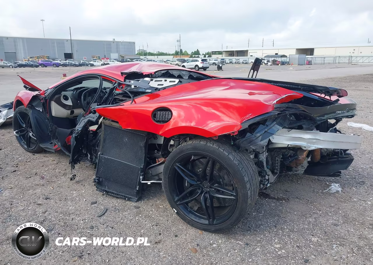 2017 Mclaren 570S VIN:SBM13DAA2HW002424 - 3