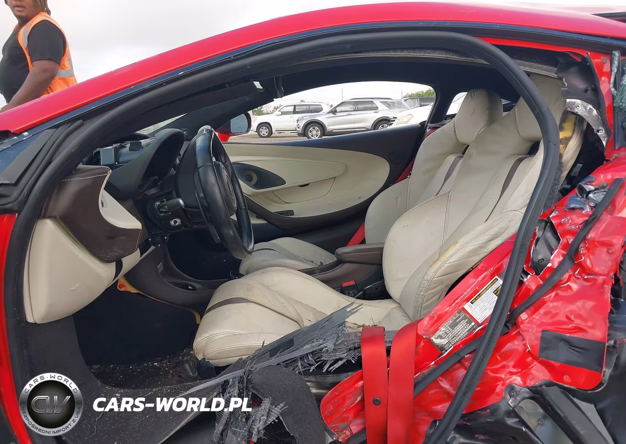 2017 Mclaren 570S VIN:SBM13DAA2HW002424 - 5