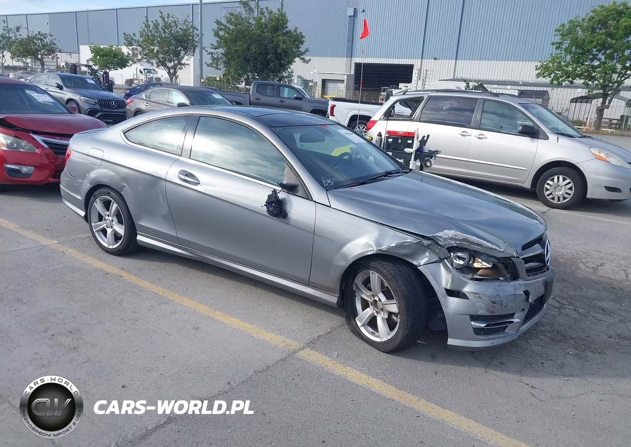 2014 Mercedes-Benz C 250