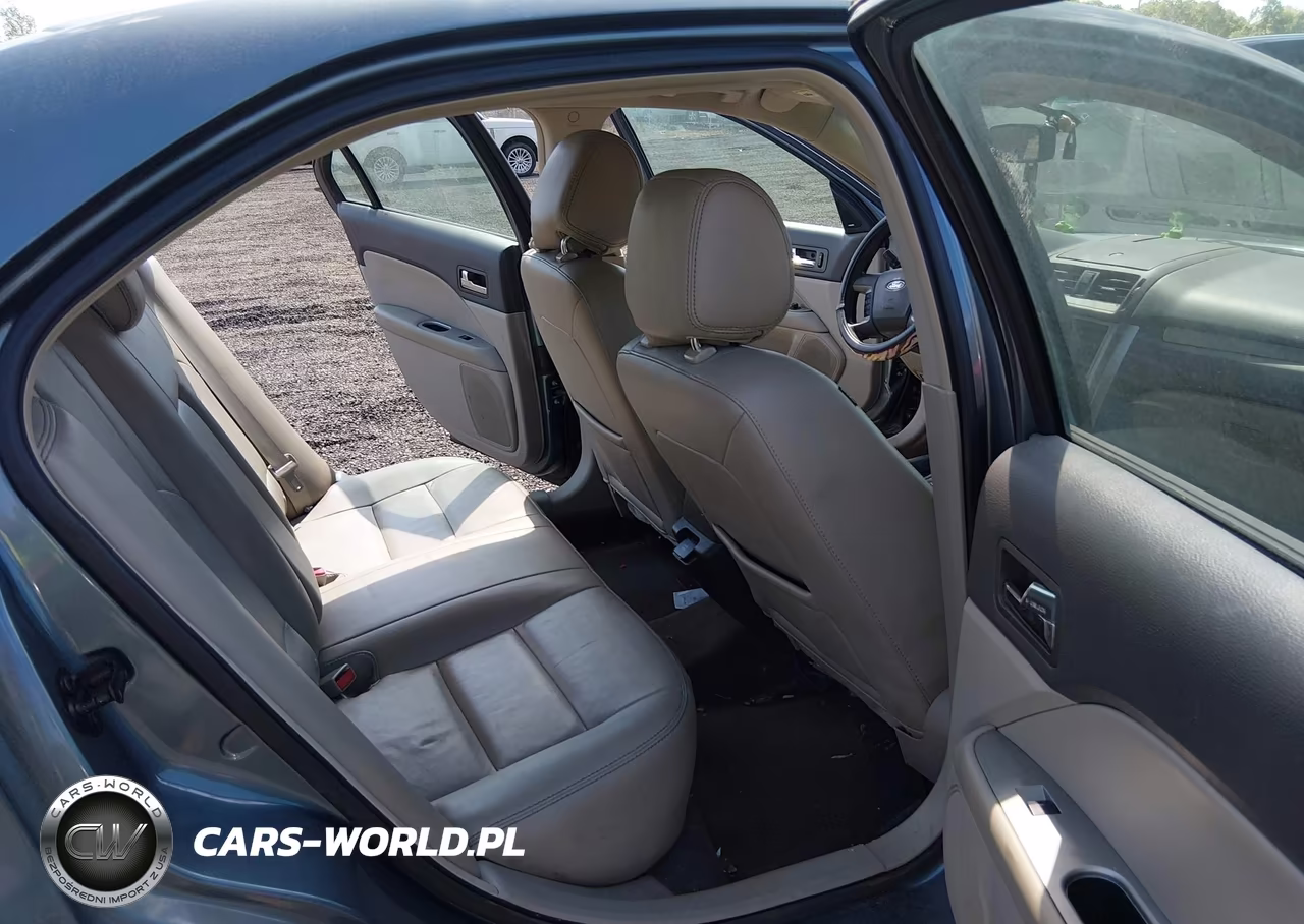 2012 Ford Fusion Hybrid VIN:3FADP0L31CR388918 - 8