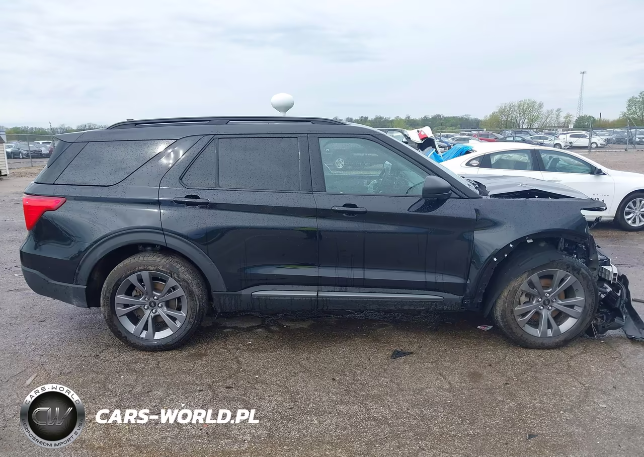 2021 Ford Explorer Xlt VIN:1FMSK8DH3MGC37950 - 14