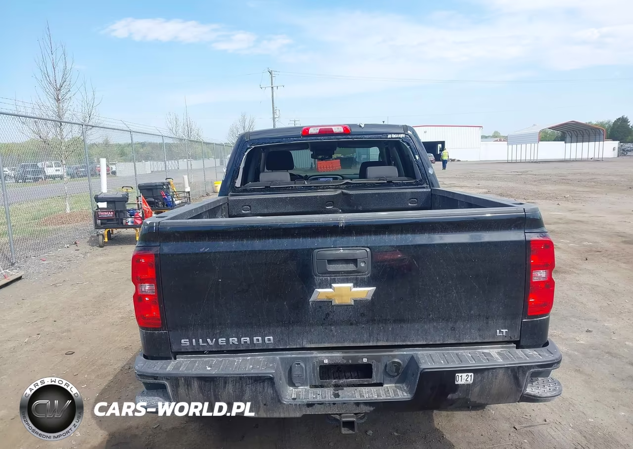 2018 Chevrolet Silverado 1500 2Lt VIN:3GCUKREC1JG594114 - 16