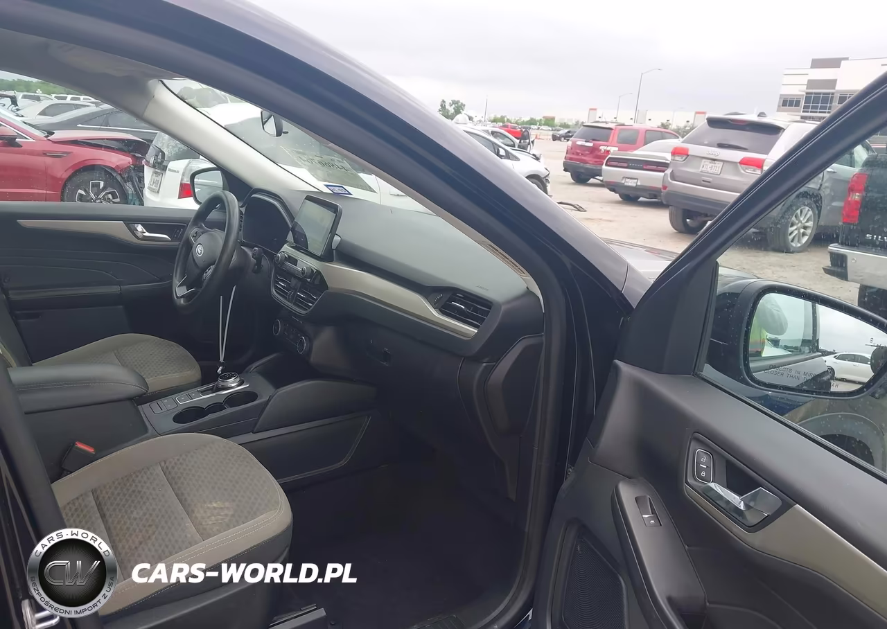 2021 Ford Escape Se VIN:1FMCU0G68MUA20759 - 5