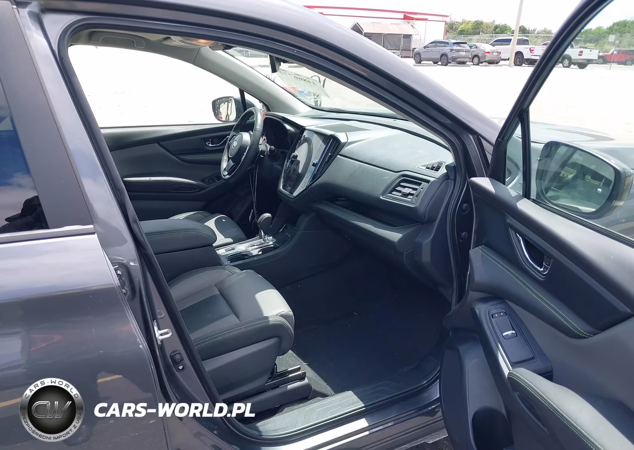 2024 Subaru Ascent Onyx Edition 7-Passenger VIN:4S4WMAHD5R3448866 - 5