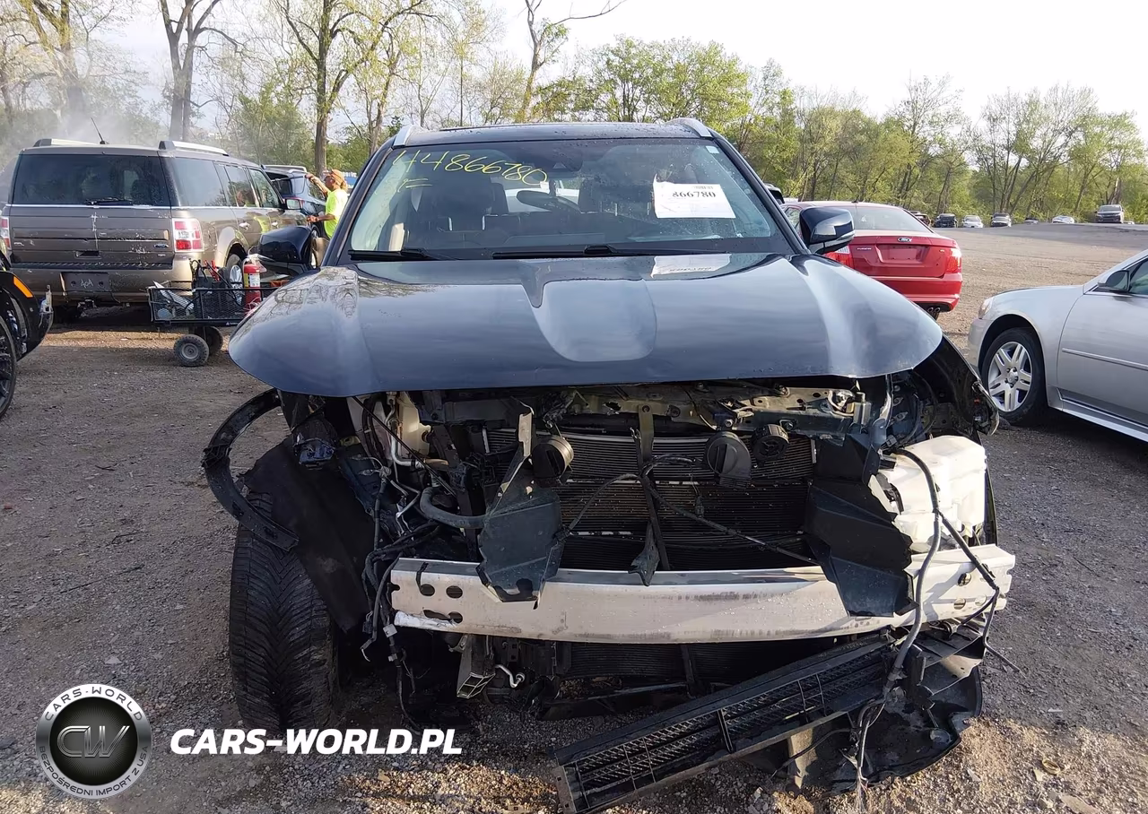 2021 Toyota Highlander Hybrid Platinum VIN:5TDEBRCH9MS015430 - 13