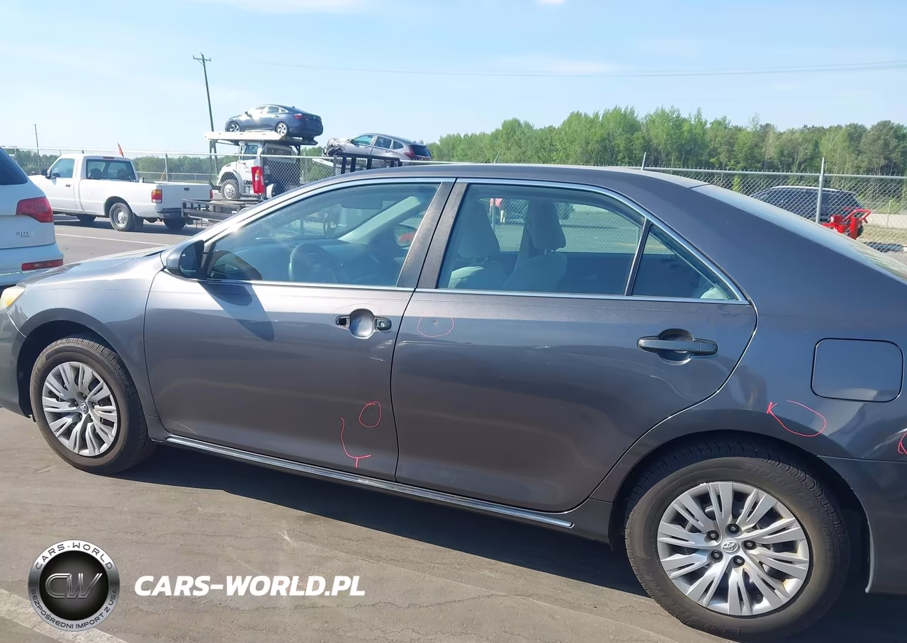 2013 Toyota Camry Le VIN:4T1BF1FK4DU290341 - 14