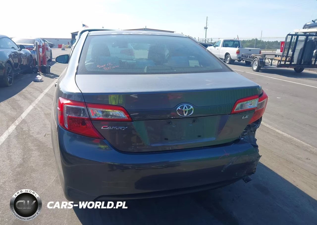 2013 Toyota Camry Le VIN:4T1BF1FK4DU290341 - 16