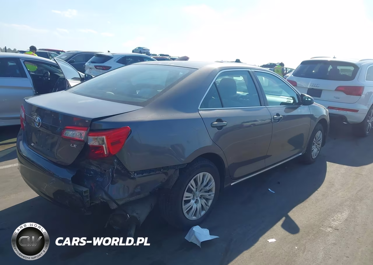 2013 Toyota Camry Le VIN:4T1BF1FK4DU290341 - 4