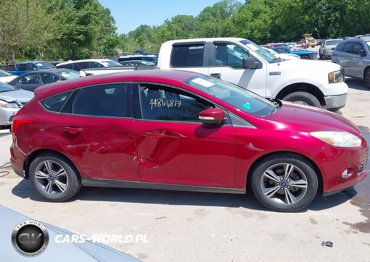 2014 Ford Focus Se VIN:1FADP3K26EL453953 - 13