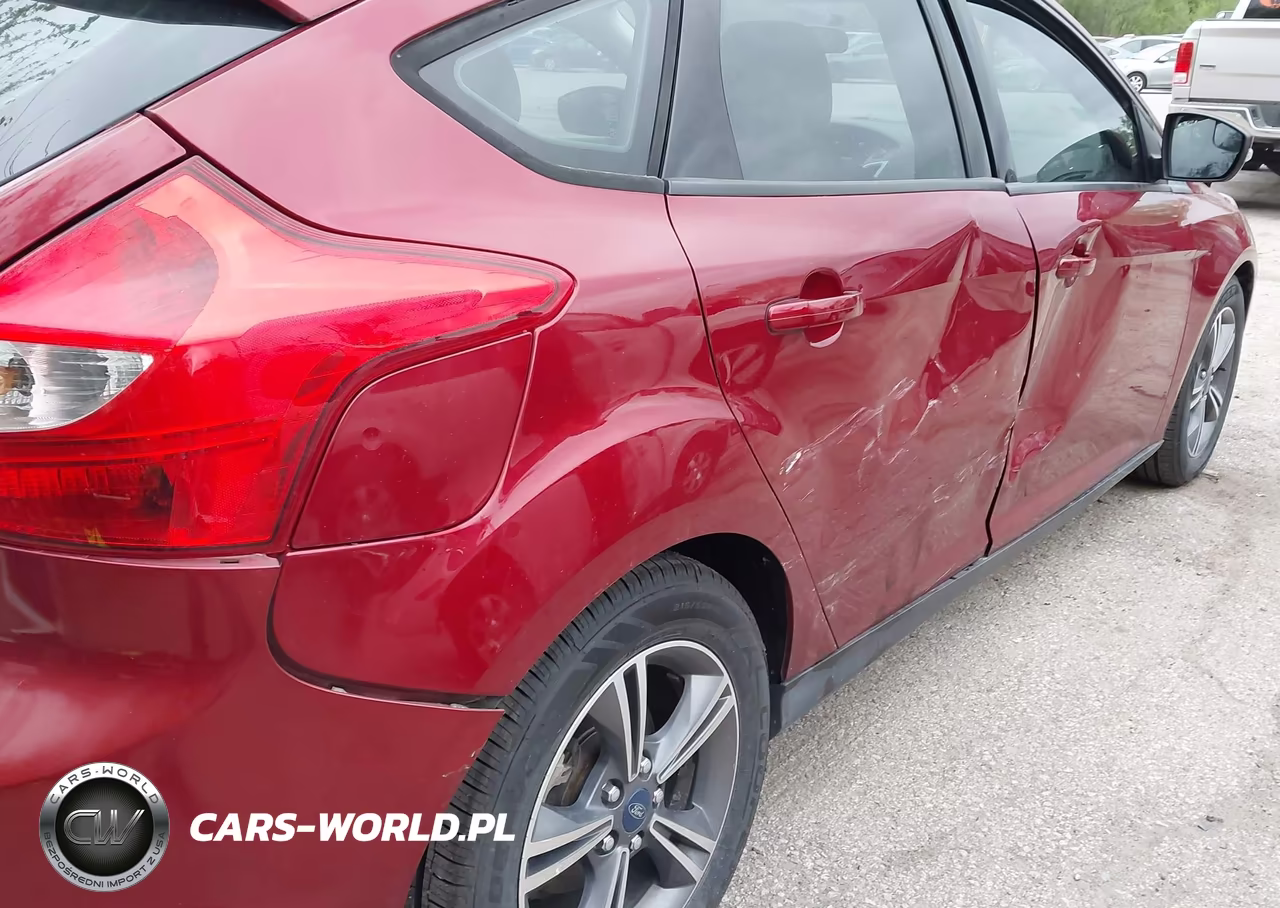 2014 Ford Focus Se VIN:1FADP3K26EL453953 - 18