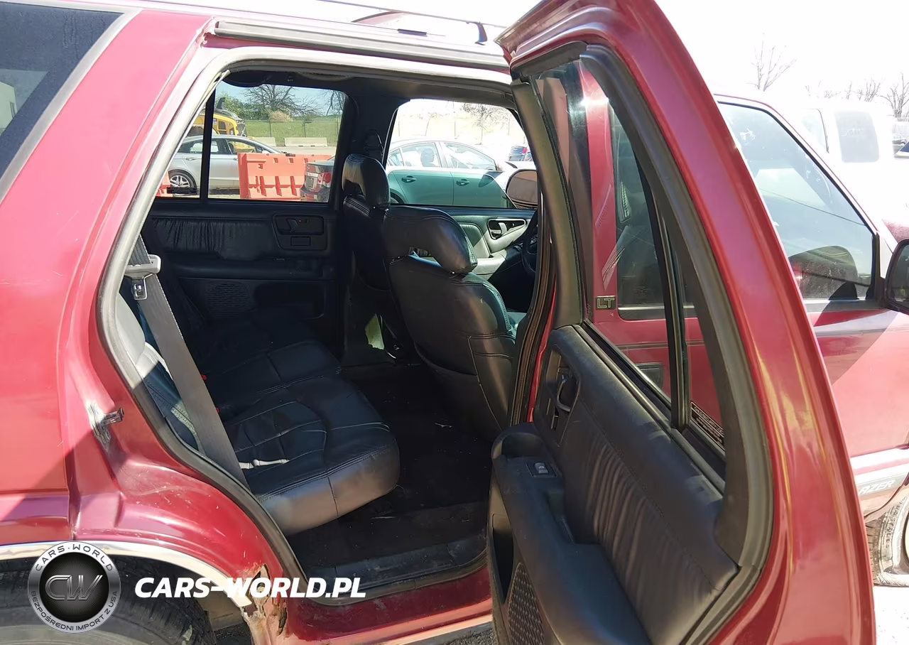 1995 Chevrolet Blazer VIN:1GNDT13W2SK200374 - 8