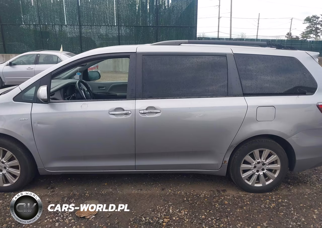 2017 Toyota Sienna Xle 7 Passenger VIN:5TDDZ3DC8HS173027 - 14
