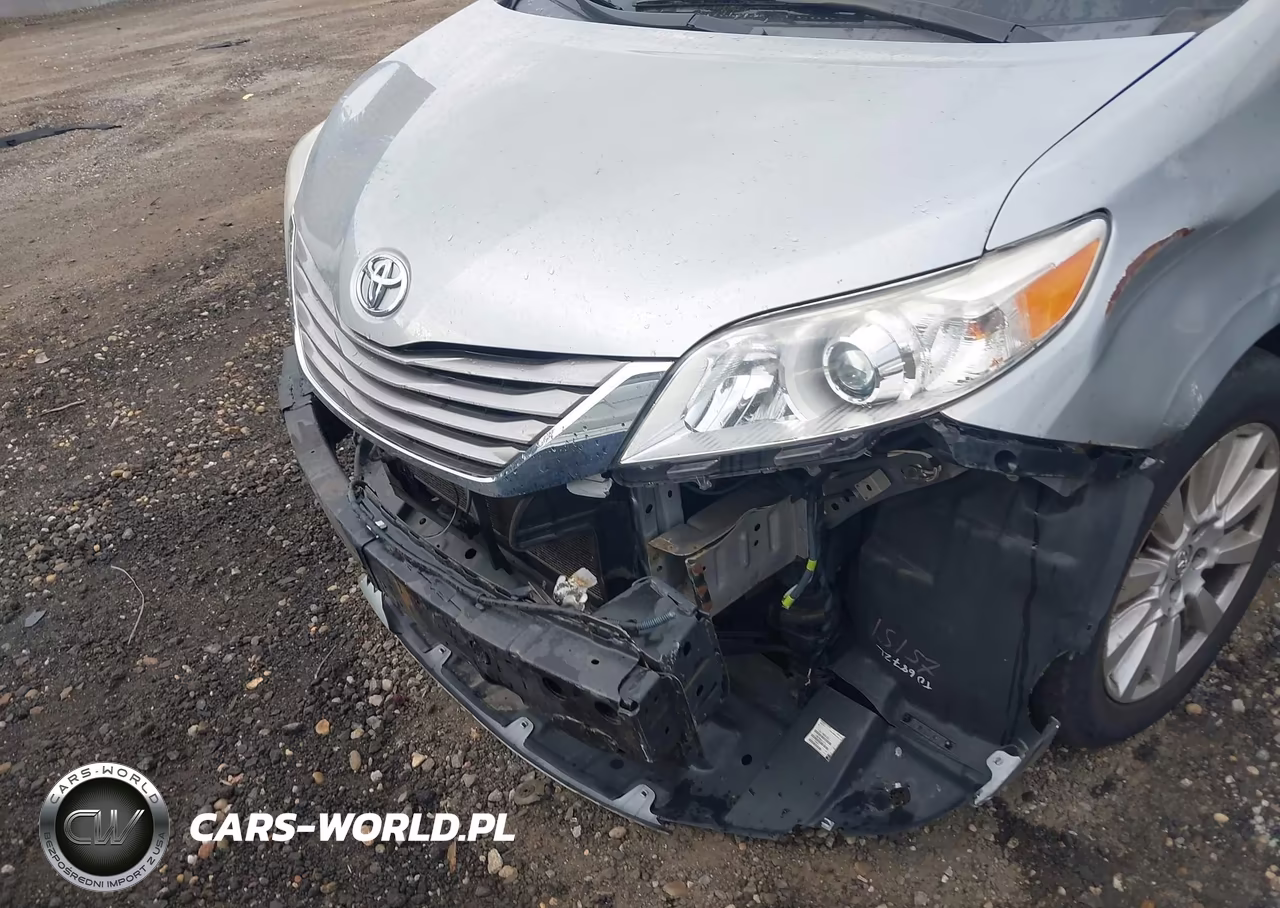2017 Toyota Sienna Xle 7 Passenger VIN:5TDDZ3DC8HS173027 - 6