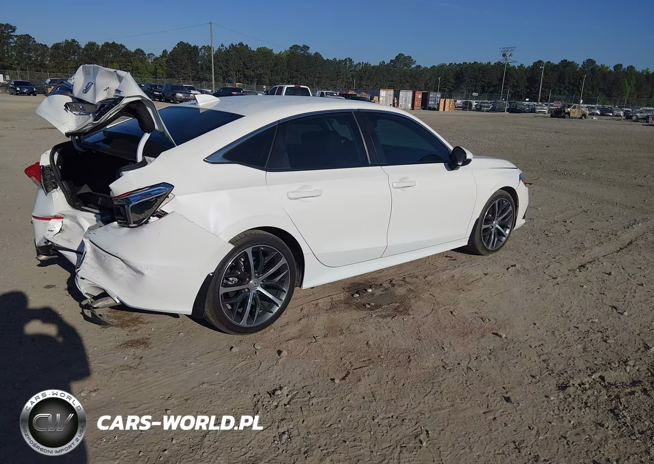 2024 Honda Civic Touring VIN:2HGFE1F93RH321774 - 4