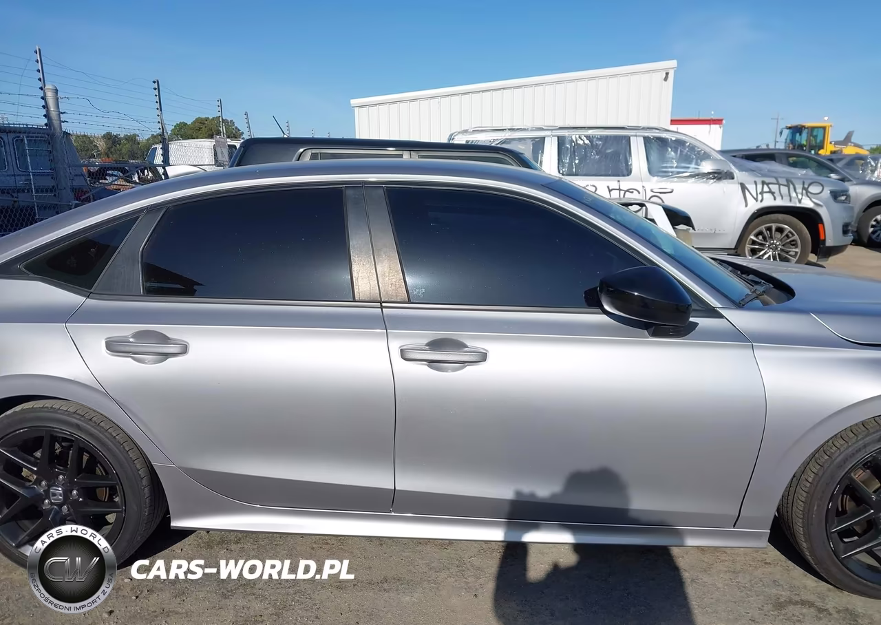2022 Honda Civic Sport VIN:2HGFE2F50NH541130 - 13