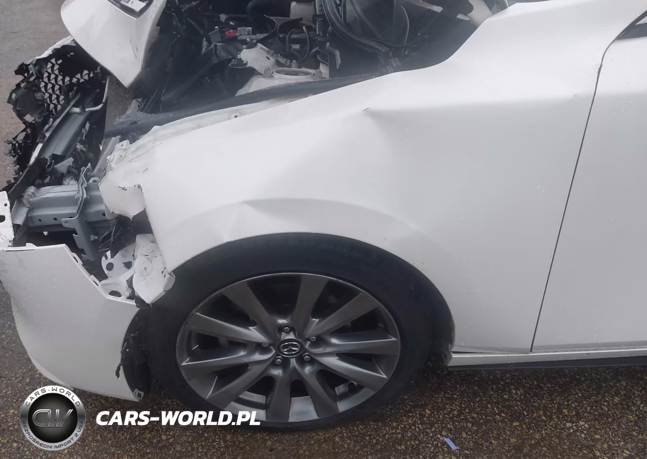 2021 Mazda Mazda3 Premium VIN:JM1BPBDL7M1315348 - 6