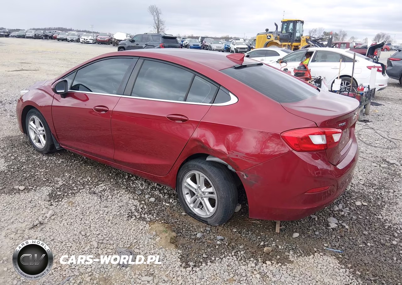 2017 Chevrolet Cruze Lt Auto VIN:1G1BE5SM7H7253996 - 3