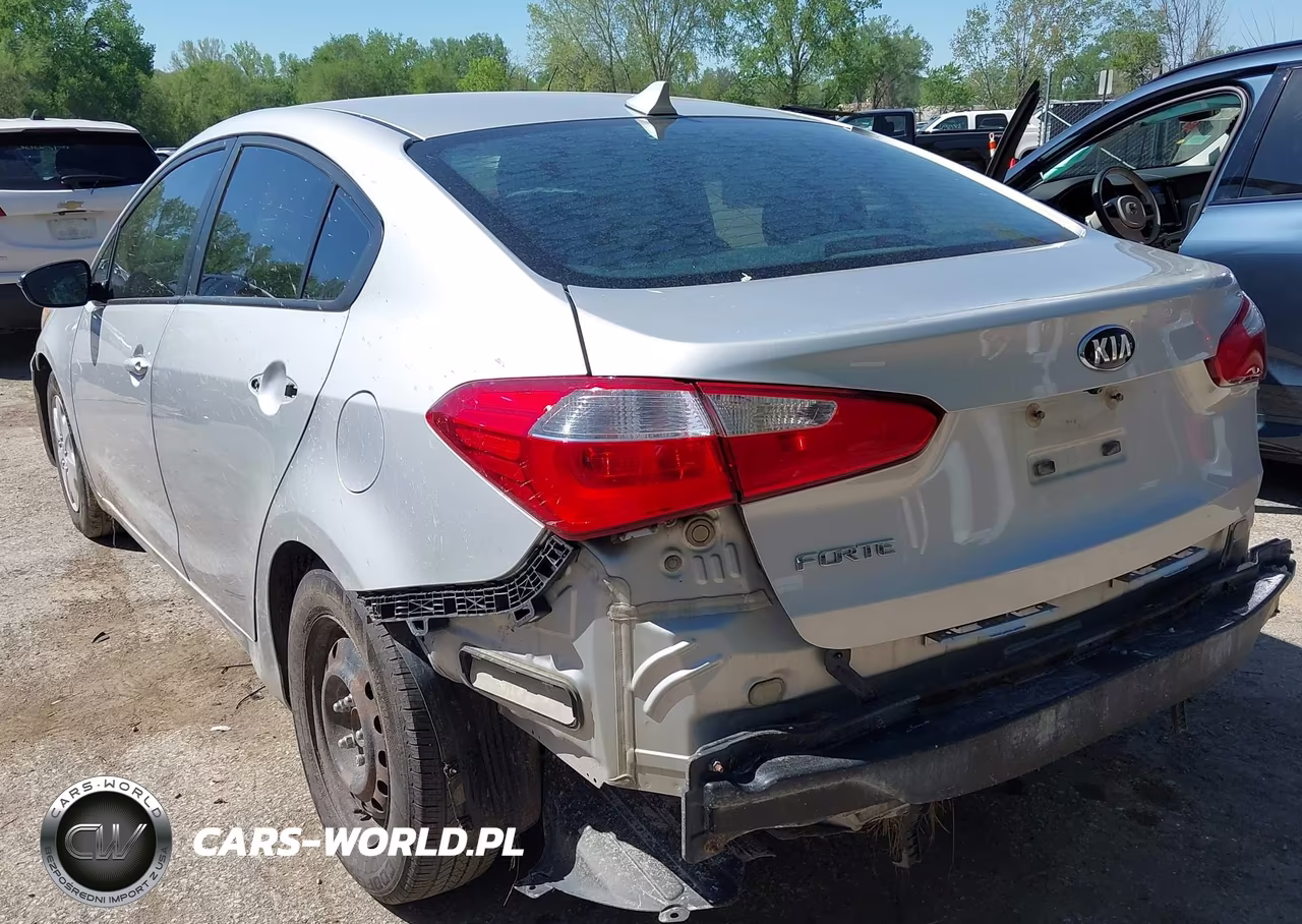 2016 Kia Forte Lx VIN:KNAFX4A62G5552058 - 3