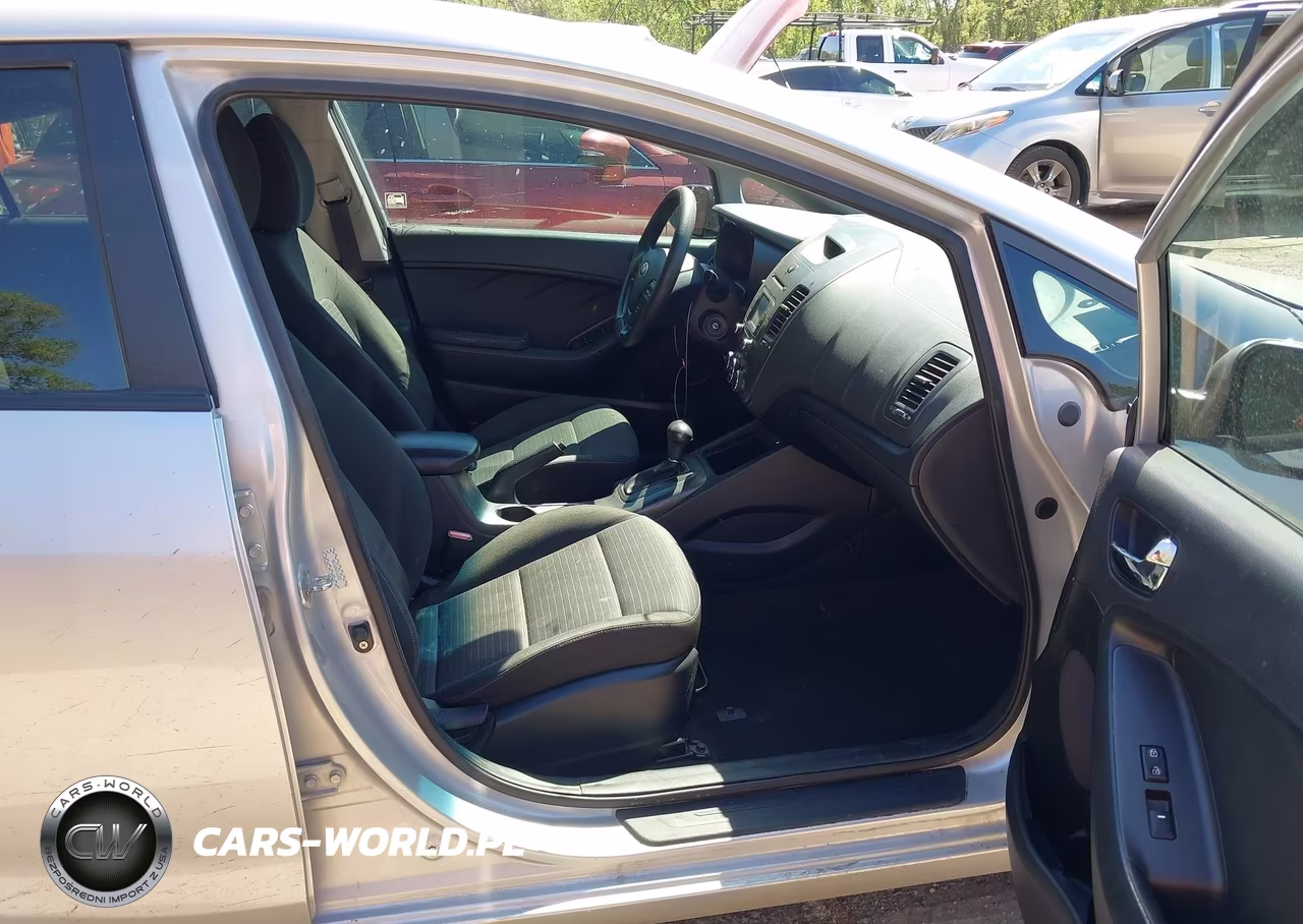 2016 Kia Forte Lx VIN:KNAFX4A62G5552058 - 5