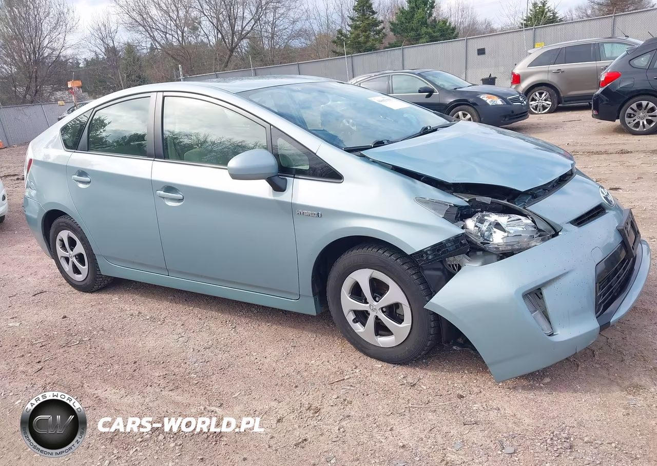 2013 Toyota Prius Two