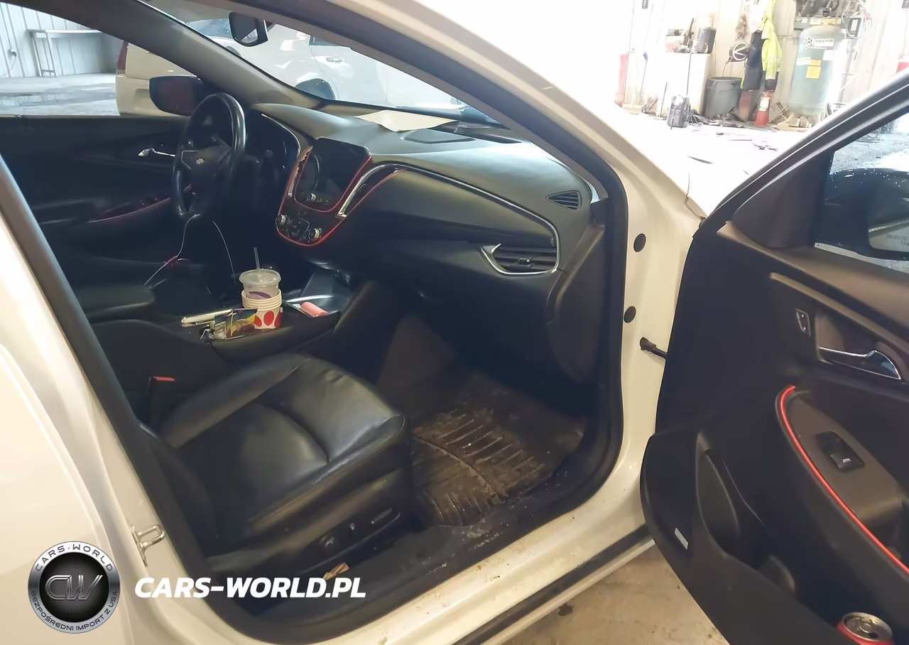 2018 Chevrolet Malibu Lt VIN:1G1ZD5ST7JF294357 - 5