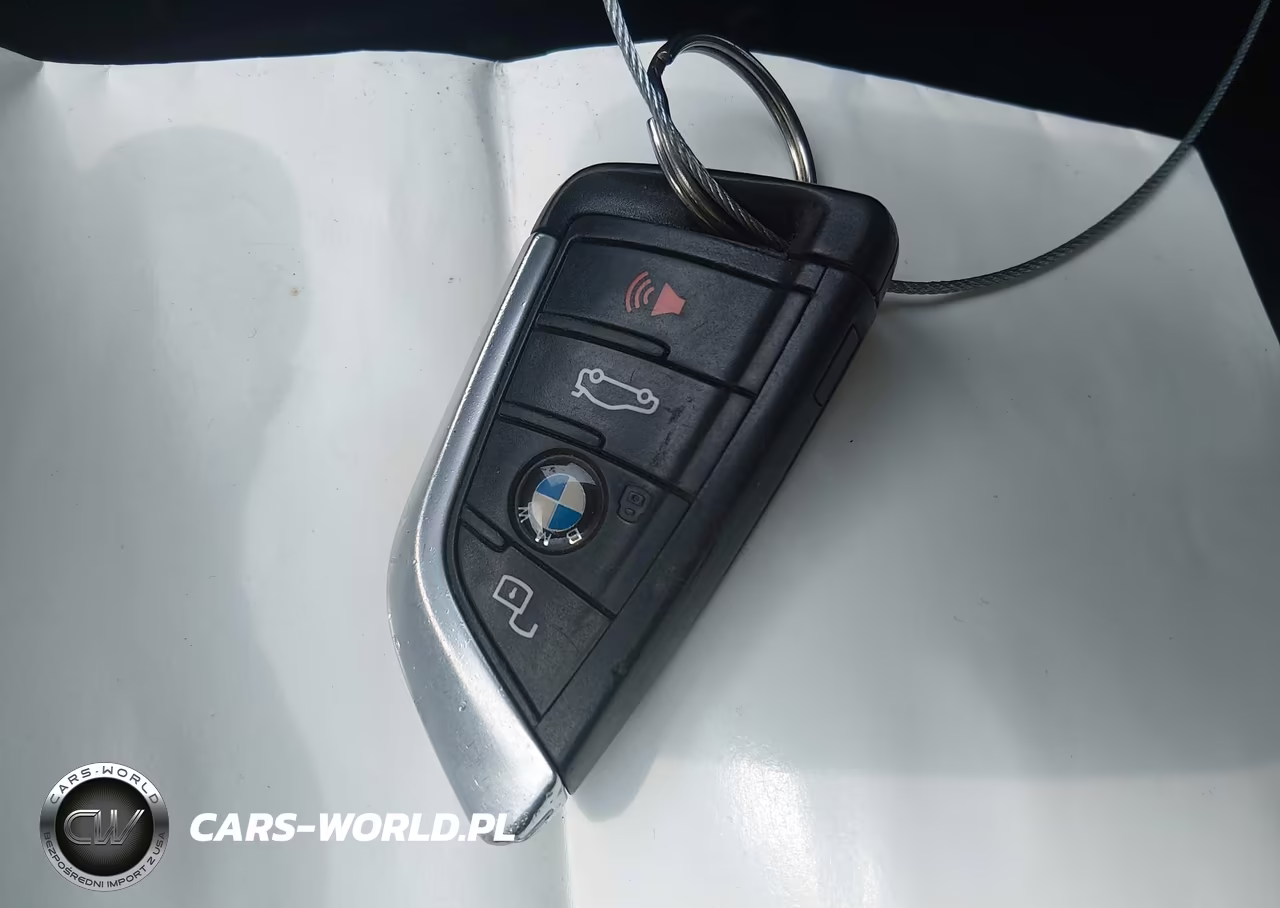 2021 BMW 330I xDrive VIN:WBA5R7C08MFK81402 - 11