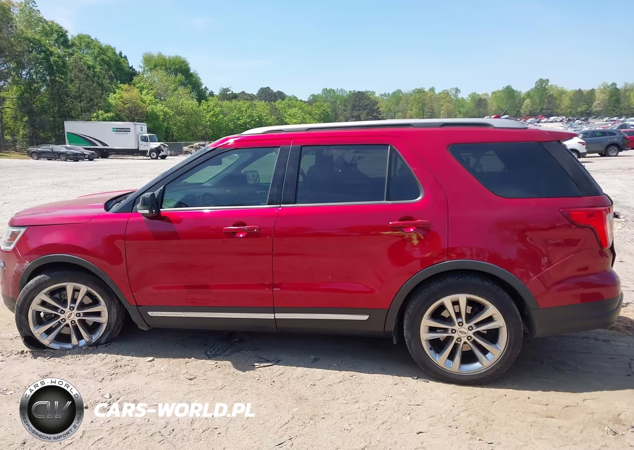 2018 Ford Explorer Xlt VIN:1FM5K7D85JGA66511 - 14