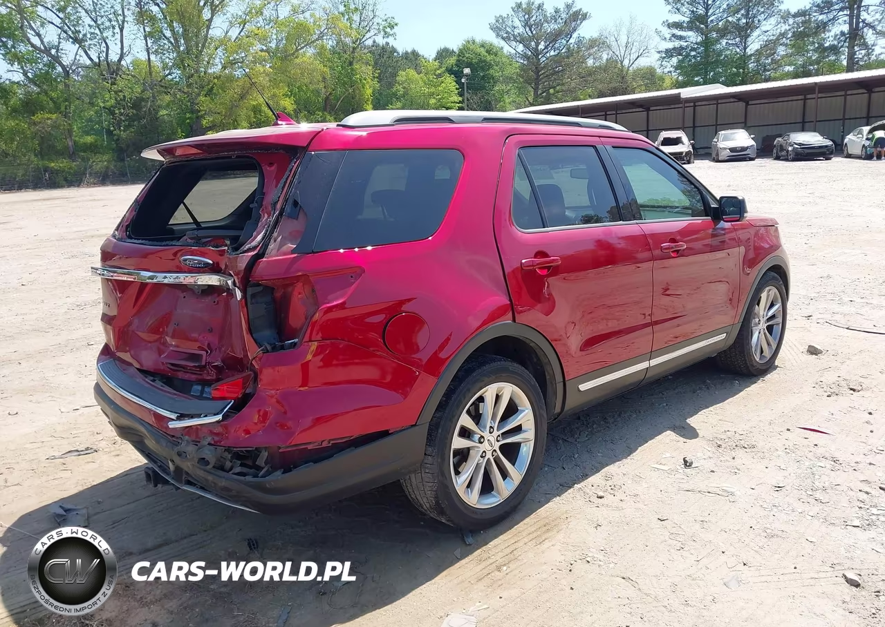 2018 Ford Explorer Xlt VIN:1FM5K7D85JGA66511 - 4