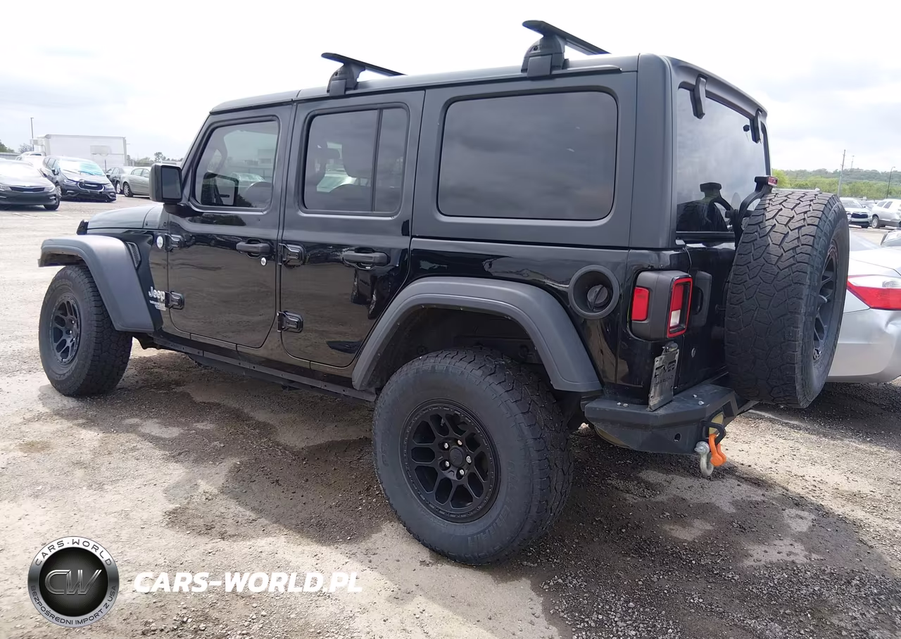 2019 Jeep Wrangler Unlimited Sport S 4X4 VIN:1C4HJXDN8KW524494 - 3