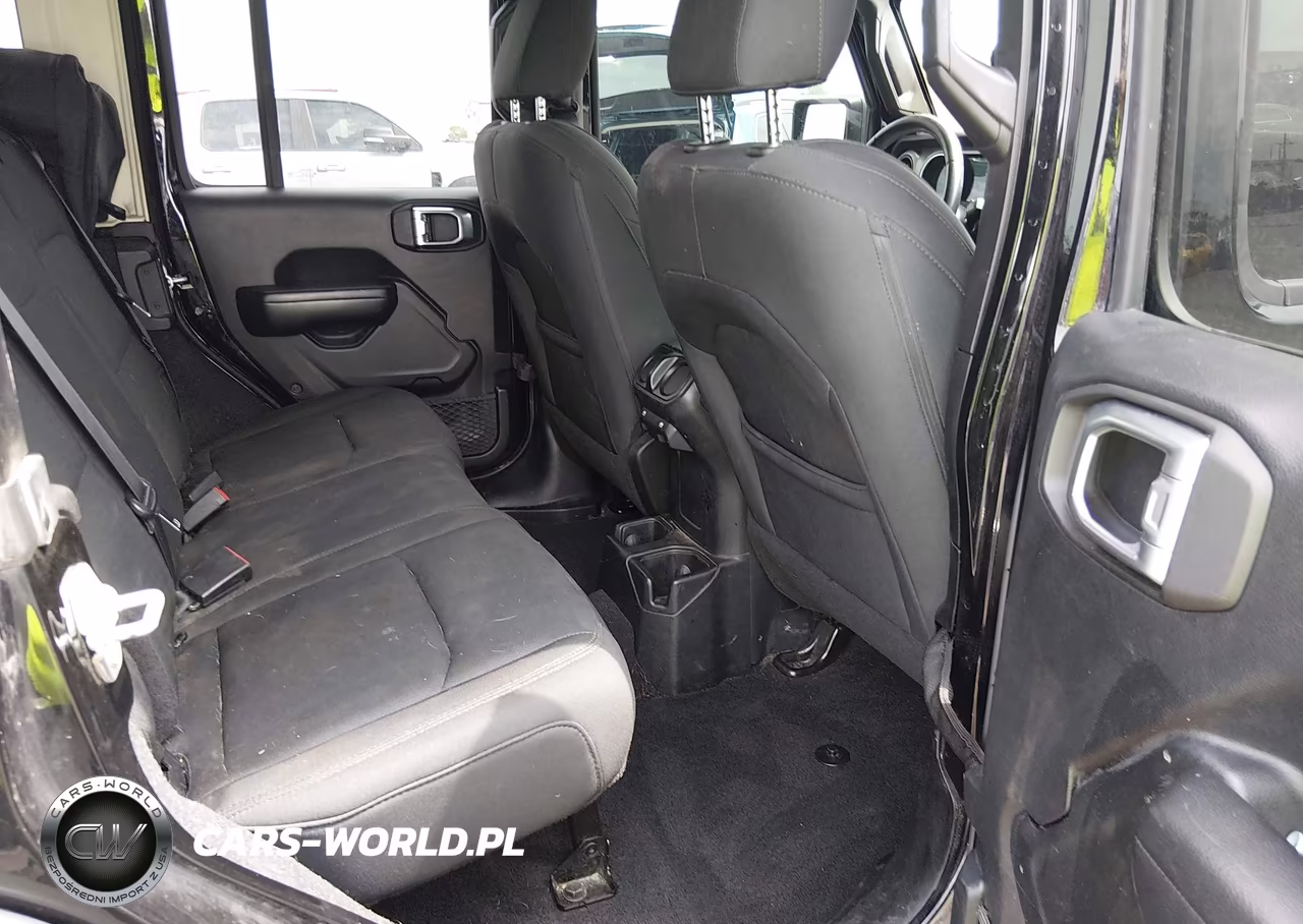 2019 Jeep Wrangler Unlimited Sport S 4X4 VIN:1C4HJXDN8KW524494 - 8