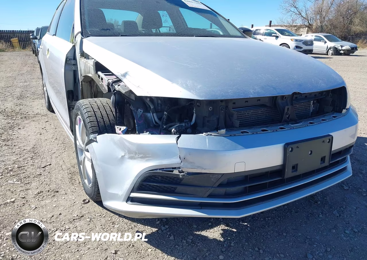 2015 Volkswagen Jetta 1.8T Se VIN:3VWD17AJ8FM261491 - 17