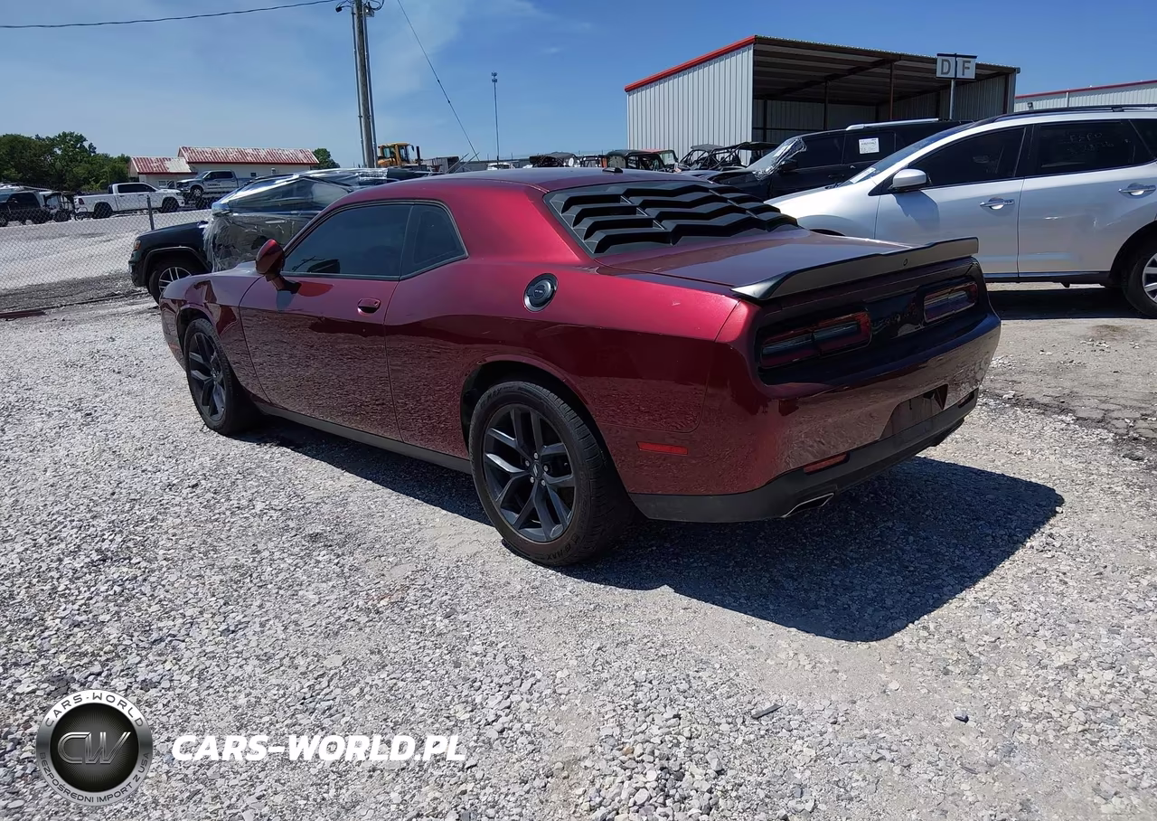 2021 Dodge Challenger Sxt VIN:2C3CDZAG9MH552586 - 3