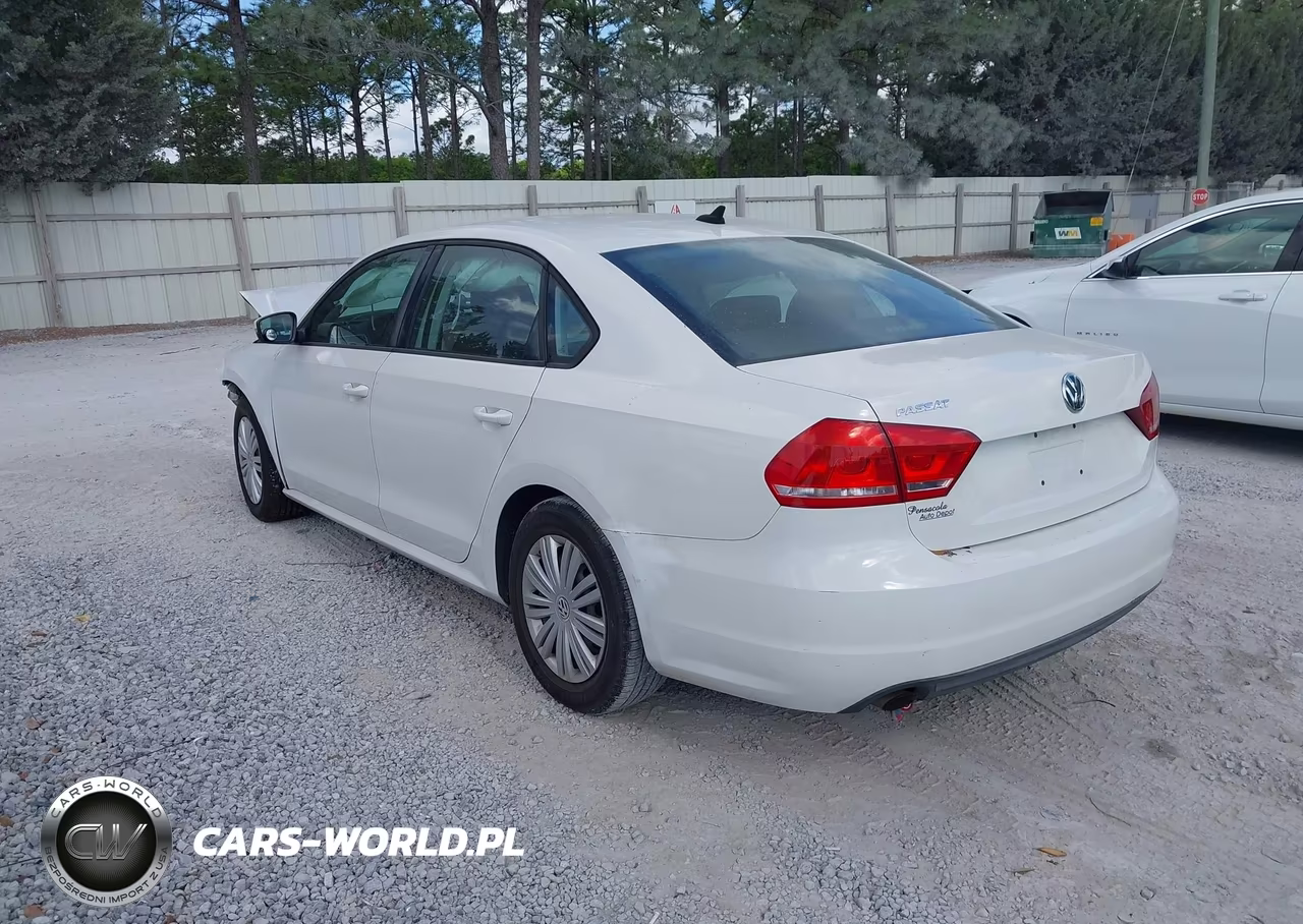 2014 Volkswagen Passat 2.5L S VIN:1VWAP7A31EC026689 - 3