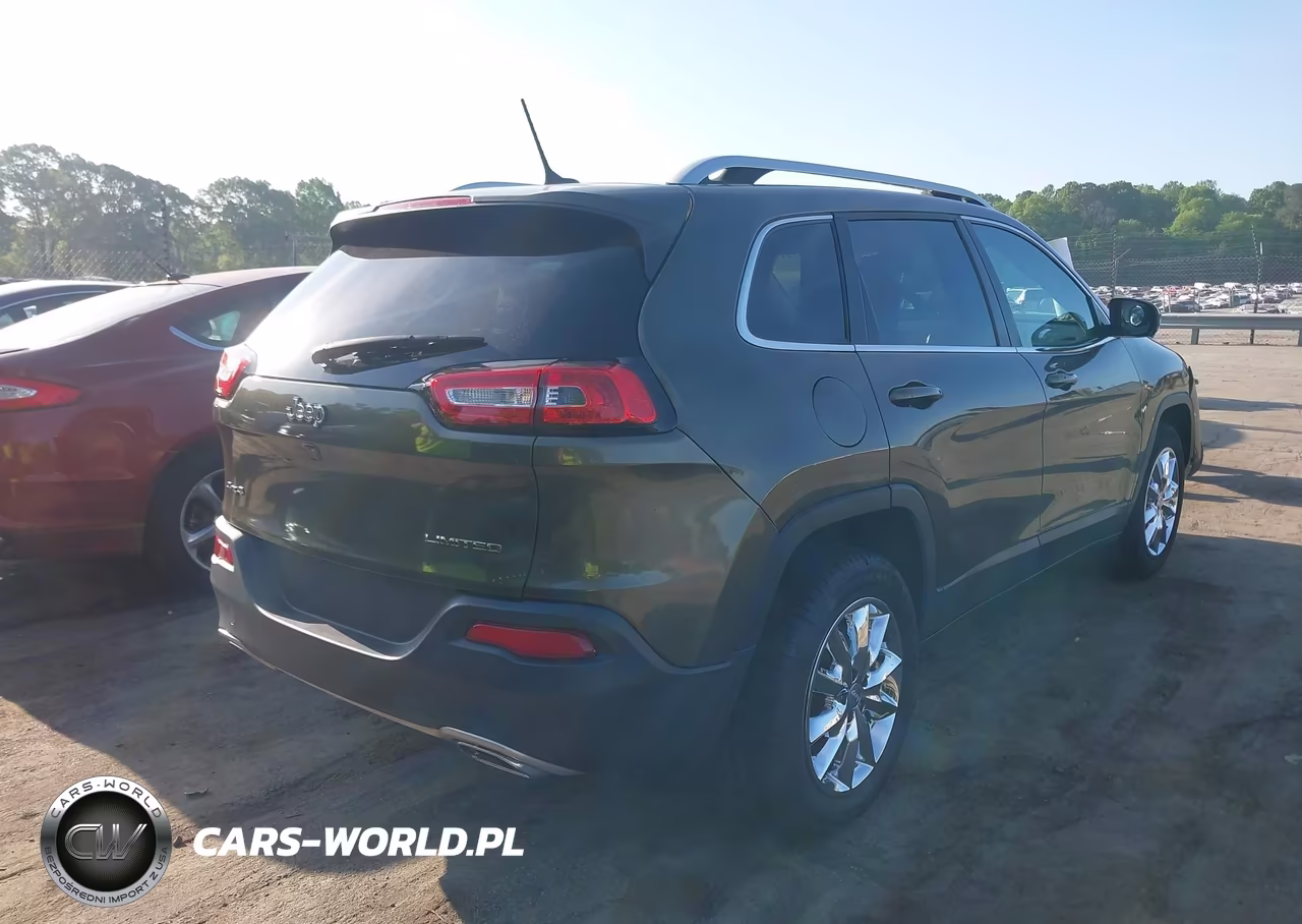 2015 Jeep Cherokee Limited VIN:1C4PJMDS5FW623456 - 4