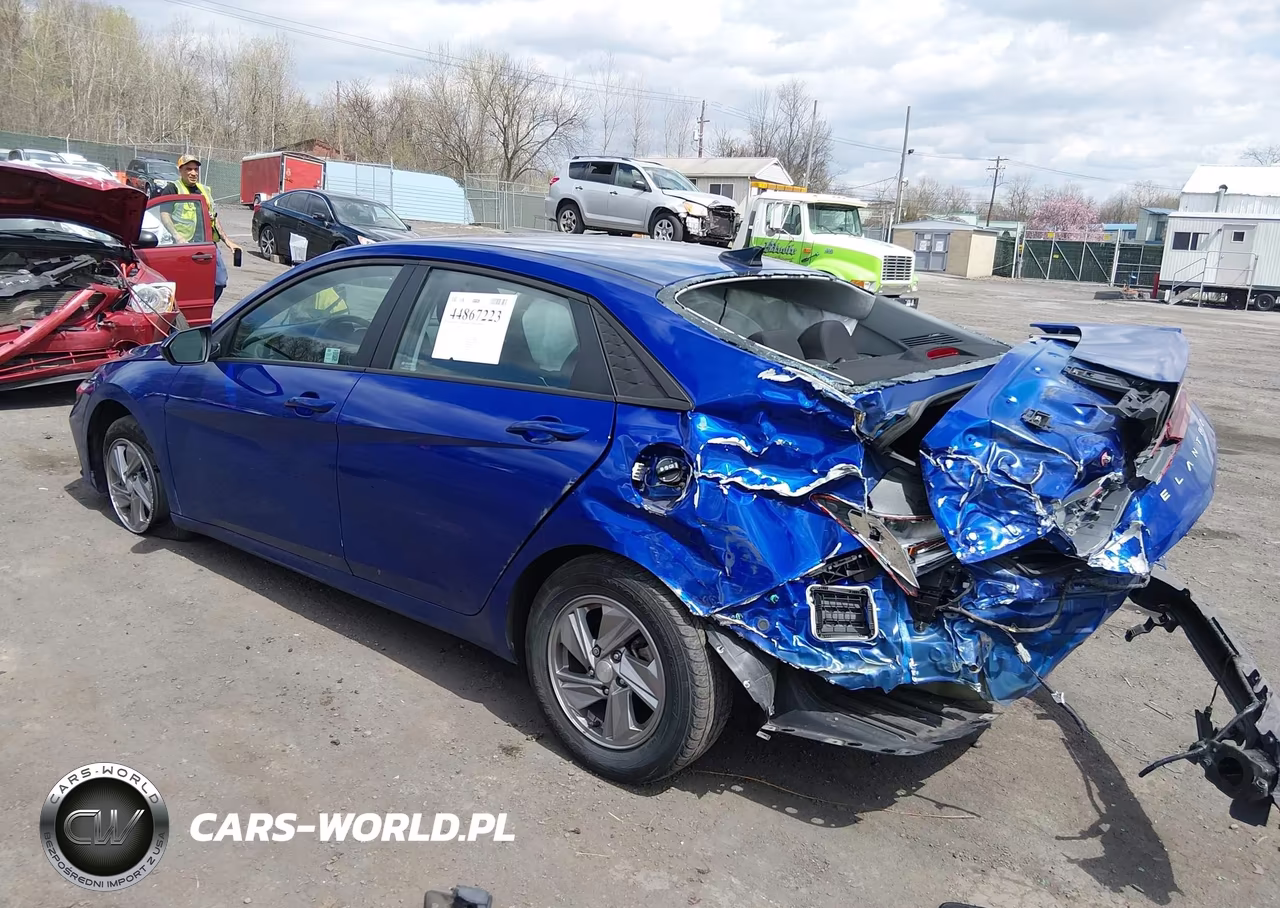 2025 Hyundai Elantra Se VIN:KMHLL4DG3SU857701 - 3
