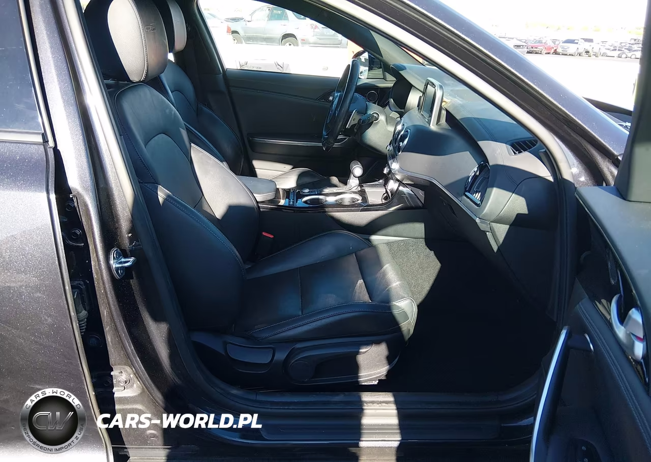 2021 Kia Stinger Gt-Line VIN:KNAE15LA6M6090100 - 5