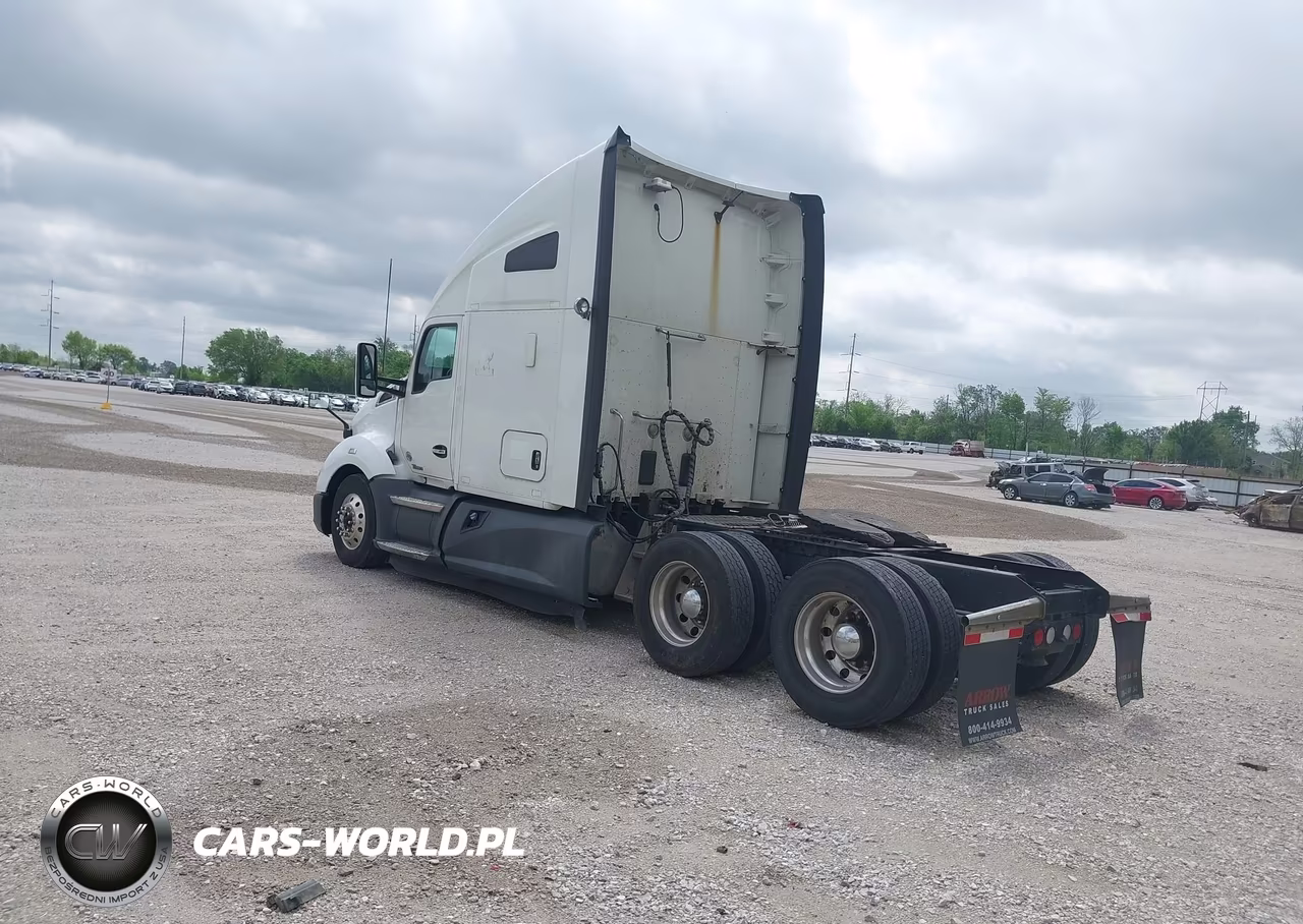 2018 Kenworth T680 VIN:1XKYDP9X1JJ189564 - 3