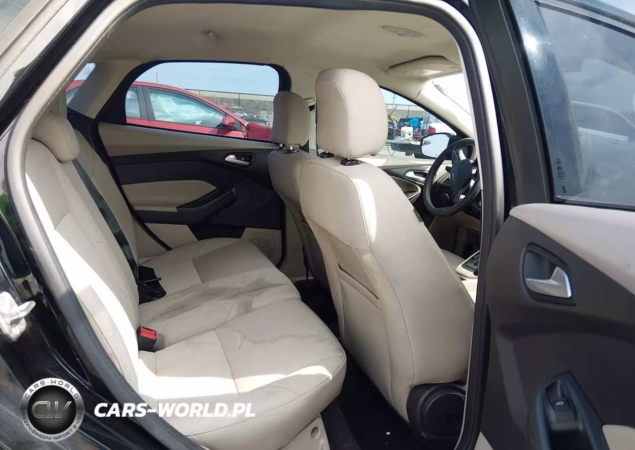 2017 Ford Focus Se VIN:1FADP3K25HL272766 - 8