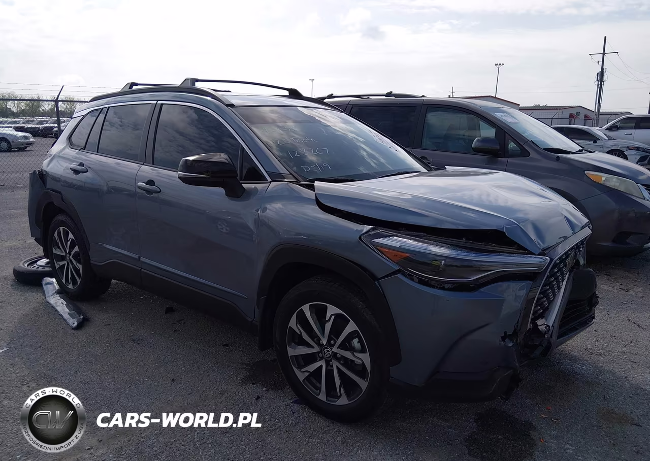 2025 Toyota Corolla Cross Xle