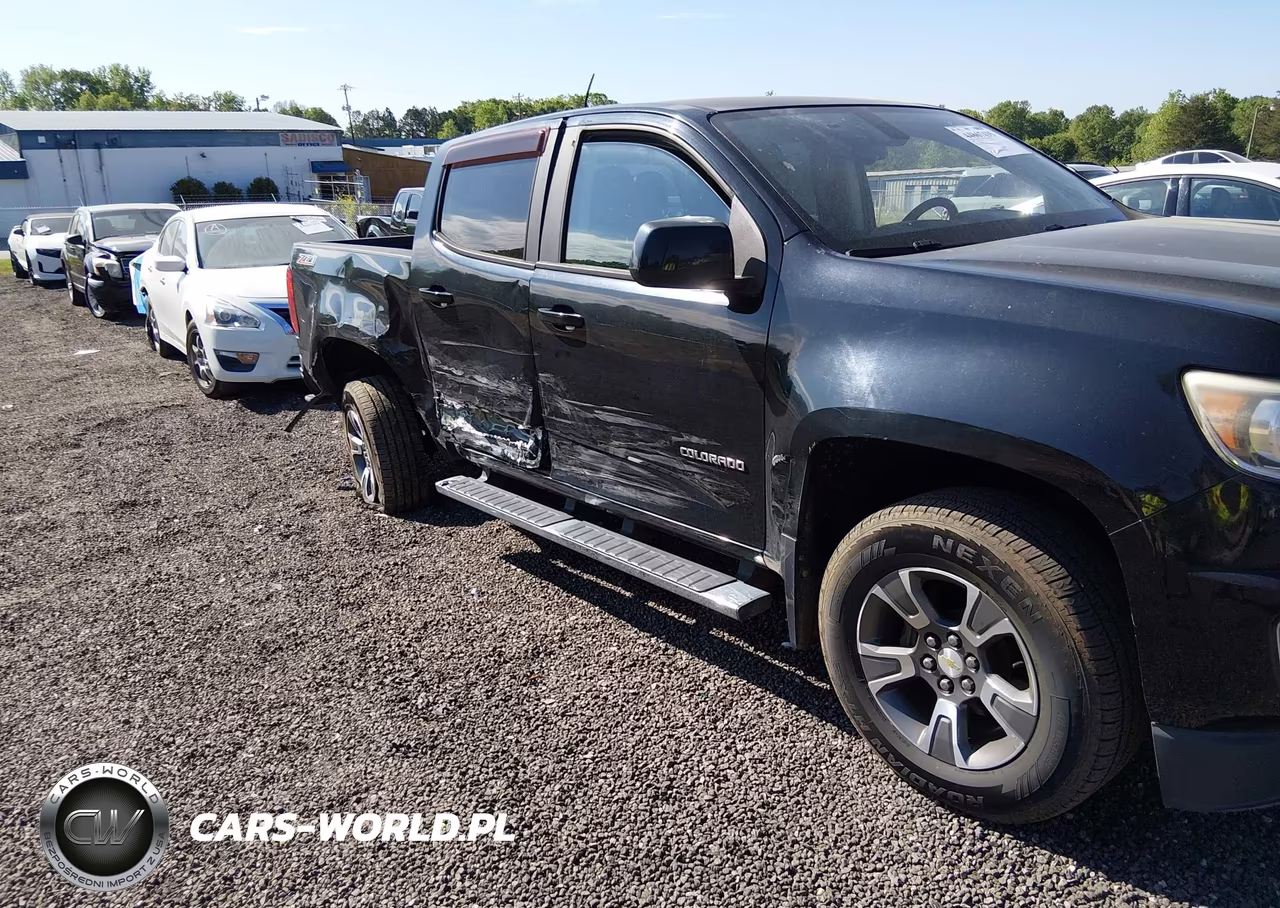 2015 Chevrolet Colorado Z71 VIN:1GCGSCE3XF1147832 - 6