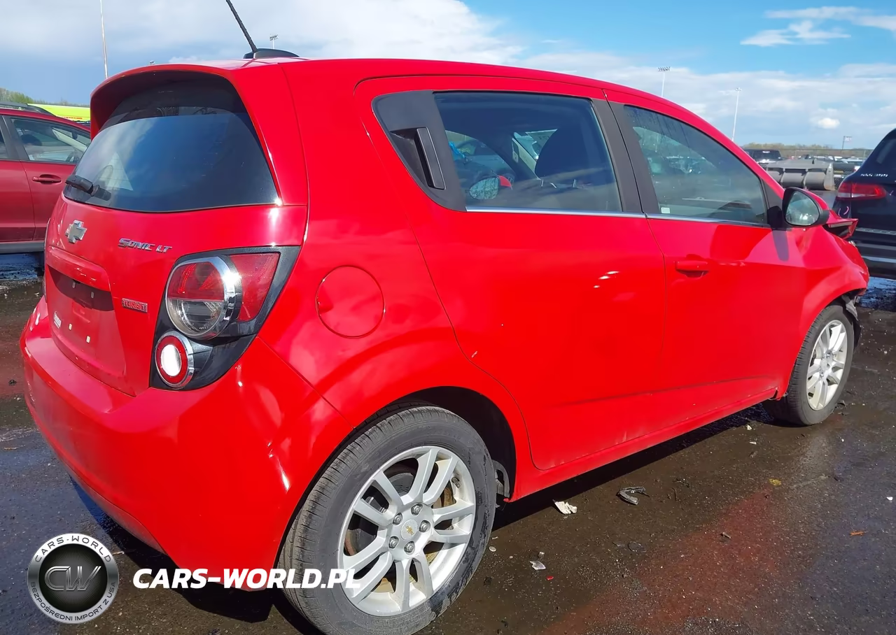 2016 Chevrolet Sonic Lt Auto VIN:1G1JC6SB8G4183981 - 4