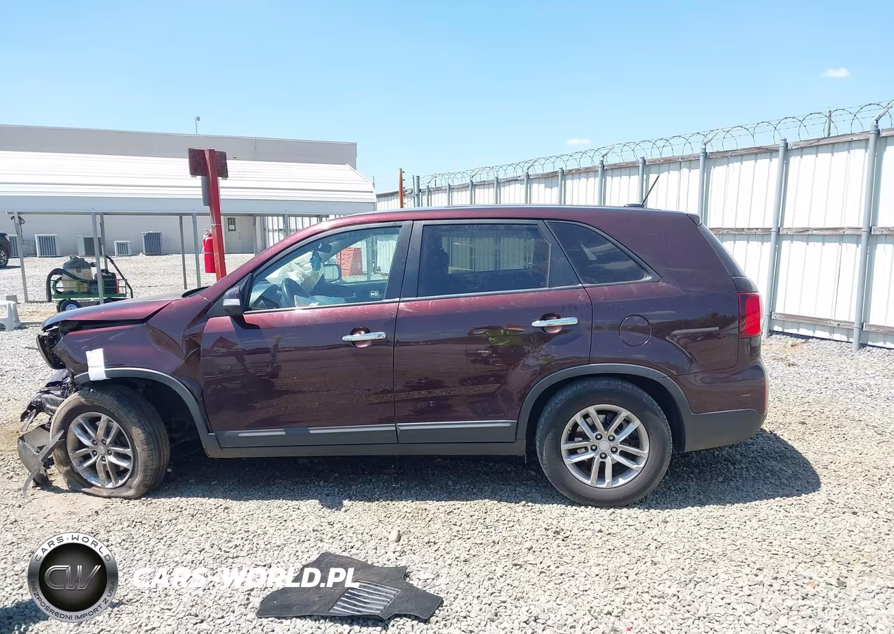 2014 Kia Sorento Lx VIN:5XYKT3A60EG473094 - 14