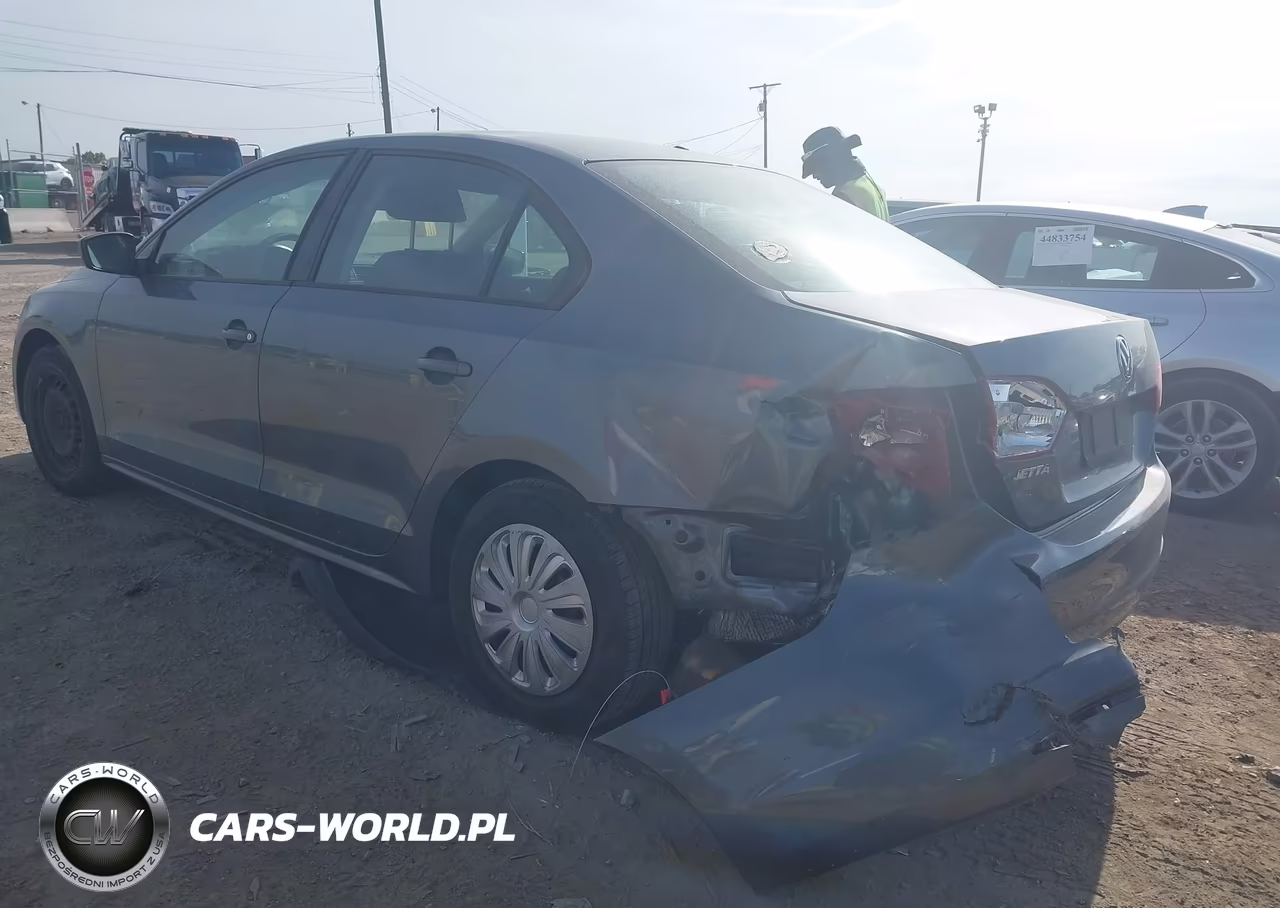 2014 Volkswagen Jetta 2.0L S VIN:3VW2K7AJ6EM223048 - 3