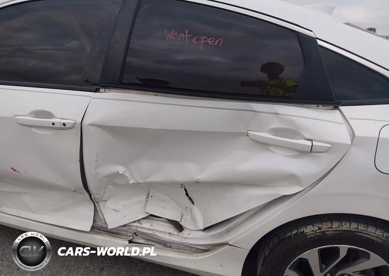 2018 Honda Civic Ex VIN:19XFC2F77JE037718 - 6